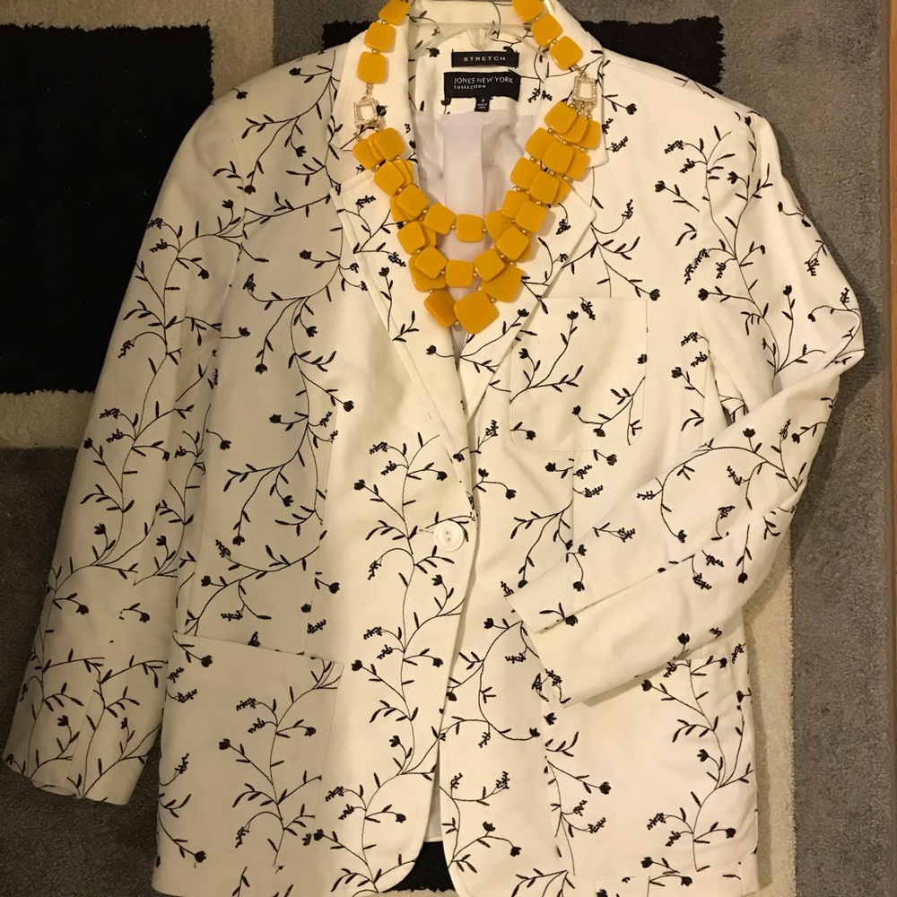 Women’s blazer